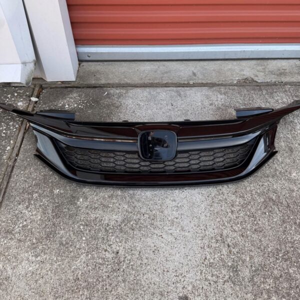 Sport Grille – 2016–2017 Honda Accord (9th Gen)