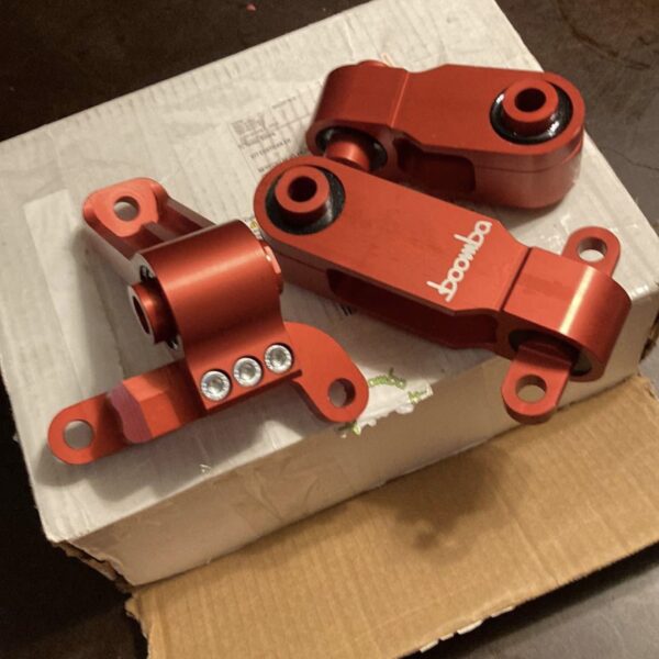 Boomba Racing Motor Mounts Honda Civic (2006–2011 8th Gen) – Brand New